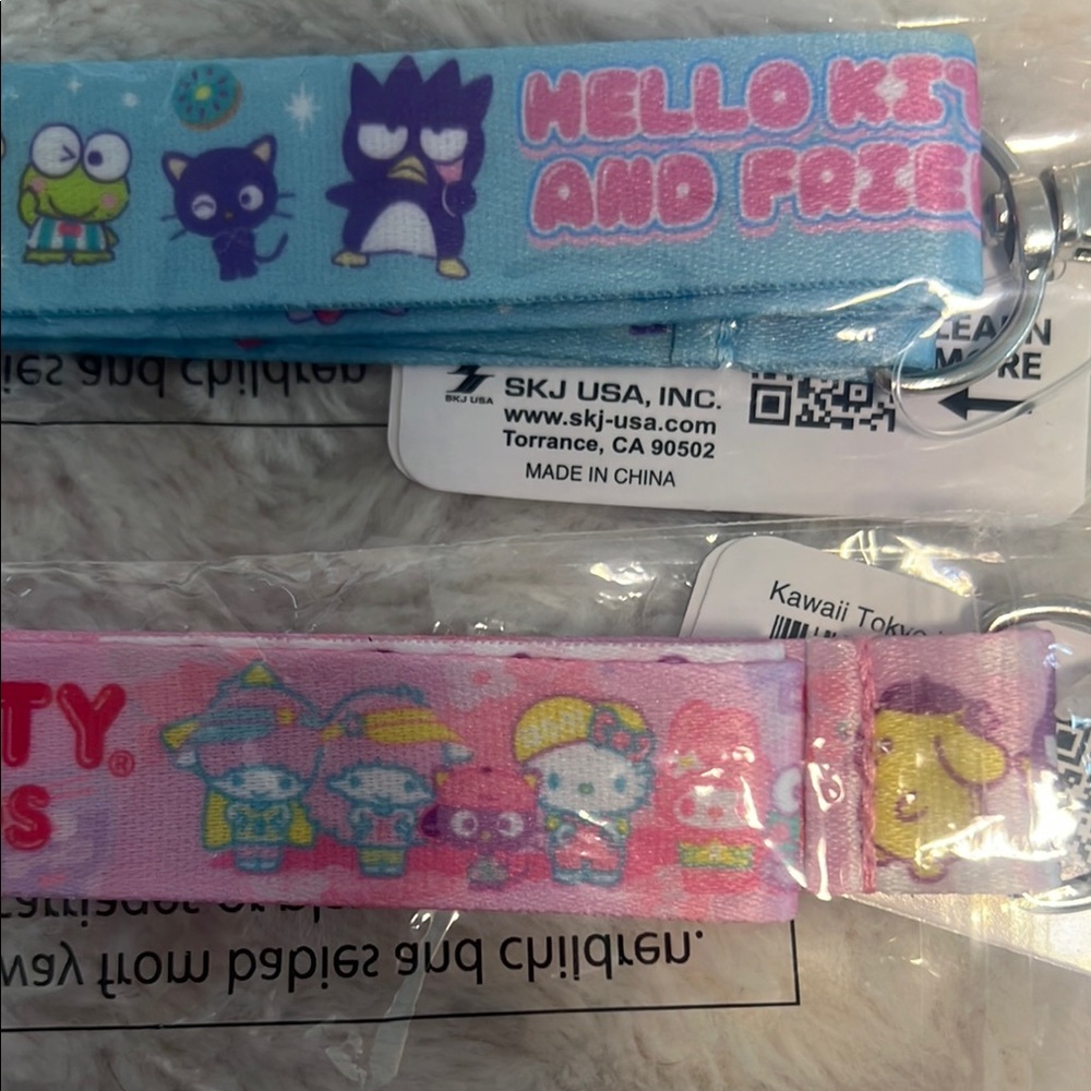 Hello Kitty and Friends Kids Lanyard Set - Blue and Pink - Picture 3 of 4